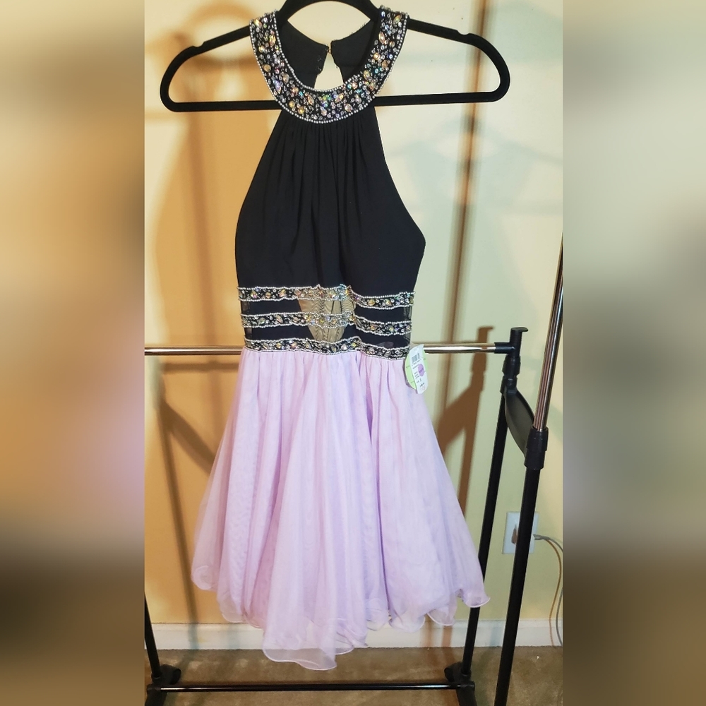 Windsor Black and Lilac Halter Homecoming Dress Size 5 NWT